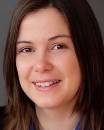 Emma Travis Headshot